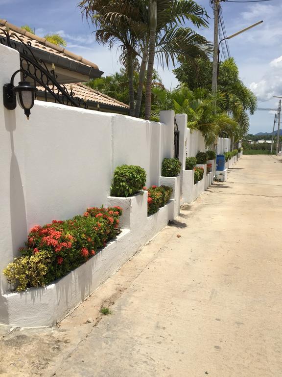 Villa Baansiesom Sam Roi Yot Buitenkant foto